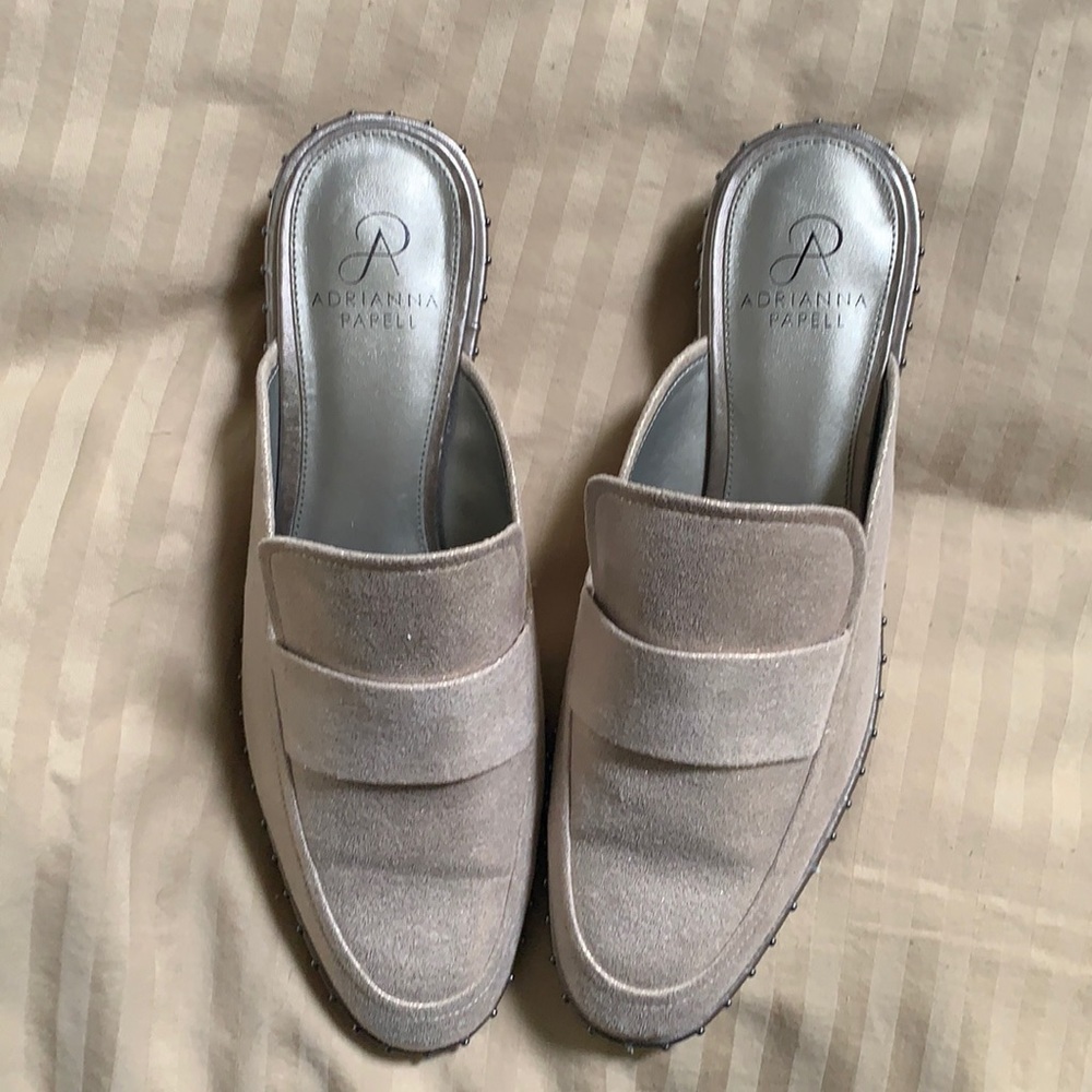 Adrian Papell gold slides size 9.5